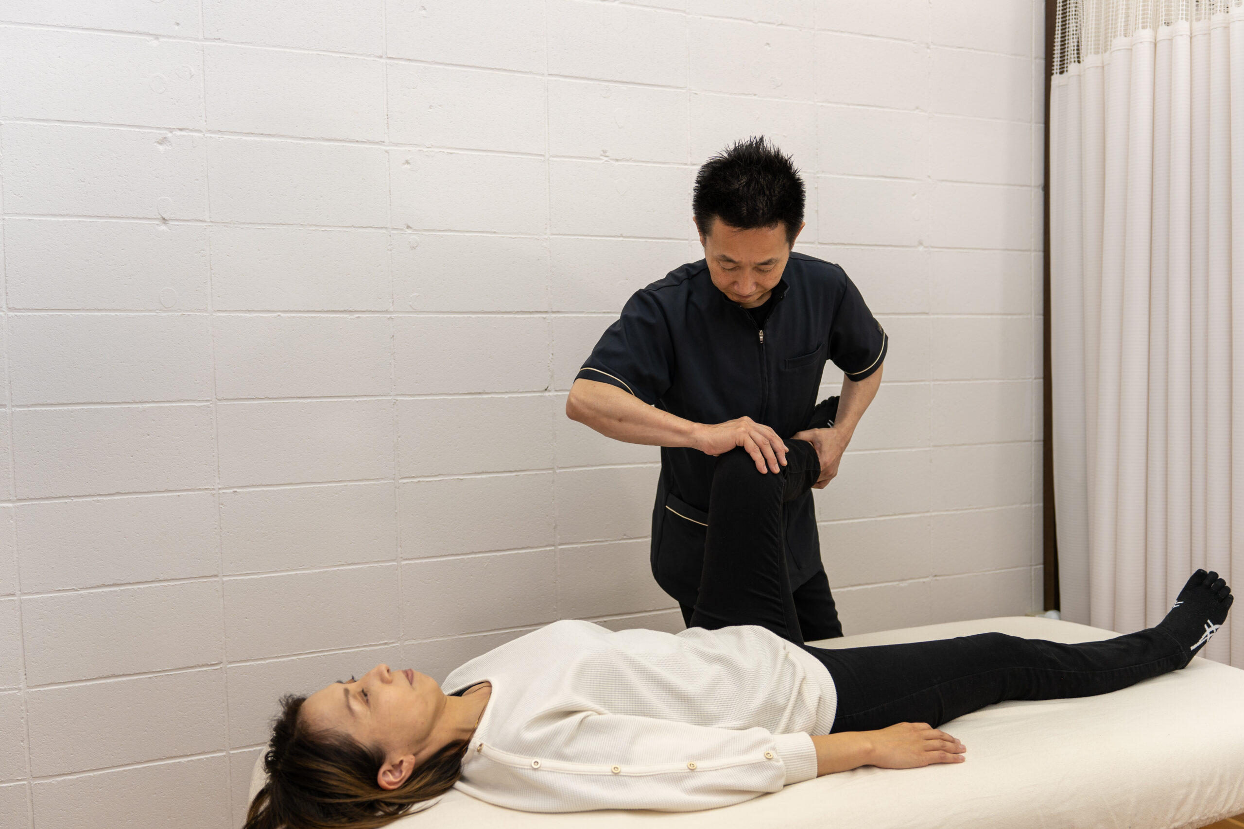 股関節の痛みと可動域制限 豊橋市で根本改善を目指す整体