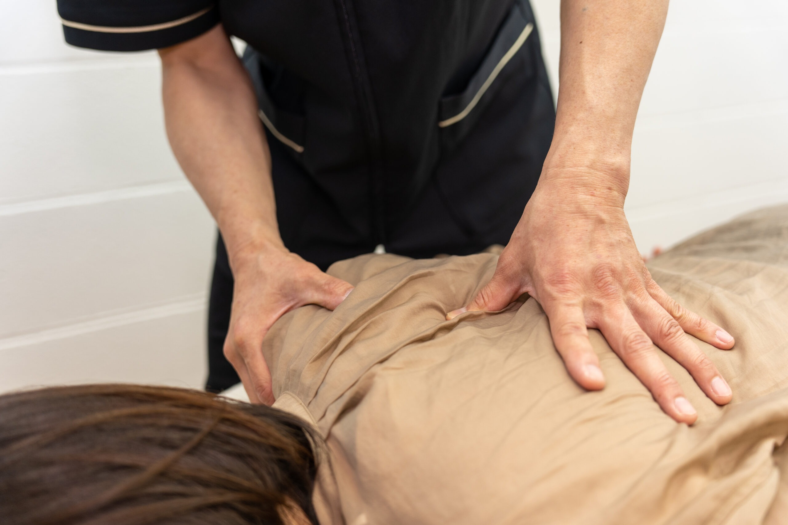 豊橋で咳が止まらず仕事も休めない|かんくう整体院の根本改善アプローチ