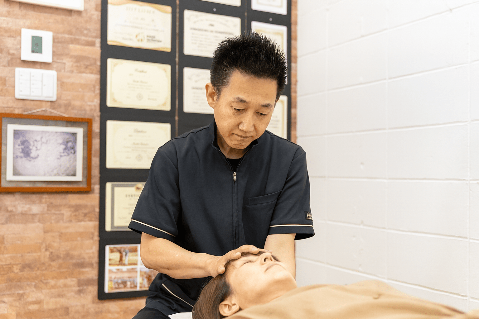 首の硬さとうつ症状に悩むなら 豊橋の整体院で根本改善へ